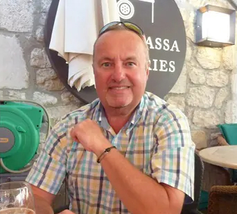 Simon - 'remarkable results' after prostate surgery, leaks & erectile dysfunction.